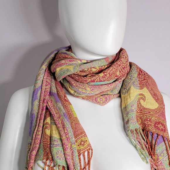 Very Colorful & Versatile Paisley Print 71" x 17" Scarf with 2.5" Tassels - Picture 1 of 16